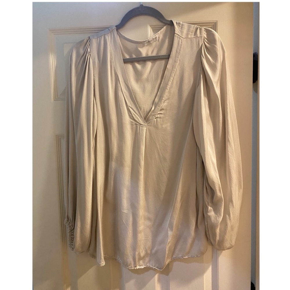Cobblestone blouse never worn size medium